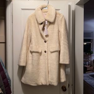 Ivory Gal Mets Glam Faux Fur Coat
